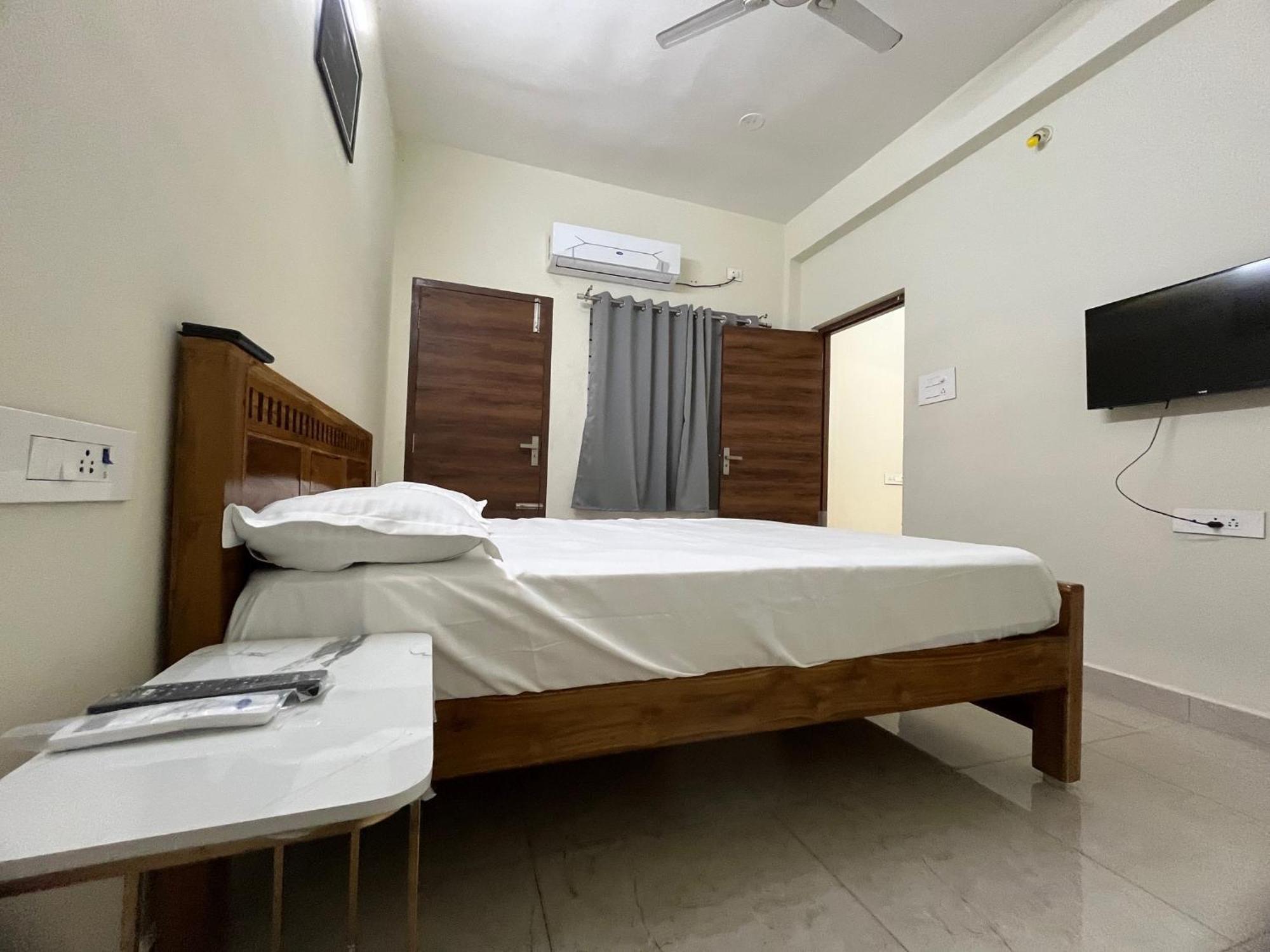 TiruvannāmalaiGirivalam Vista Residencyアパートメント エクステリア 写真